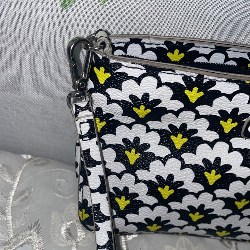 Vera Bradley Black and Yellow Floral Wristlet - Picture 3 of 7